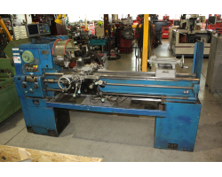 Cincinnati 13"x48" Hydro-Shift Heavy Duty Lathe. W/ ACU-RITE Digital Readout 
